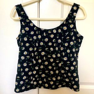 Black crop top with daisies